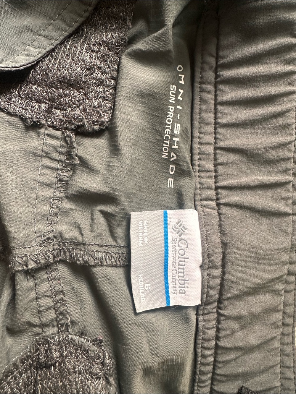 Columbia Women's Gray Convertible Hiking Pants - Picture 5 of 5